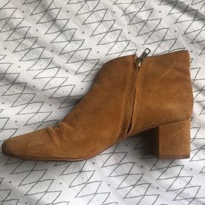 Madewell Jada Suede Clean Boot in New Pebble sz 9